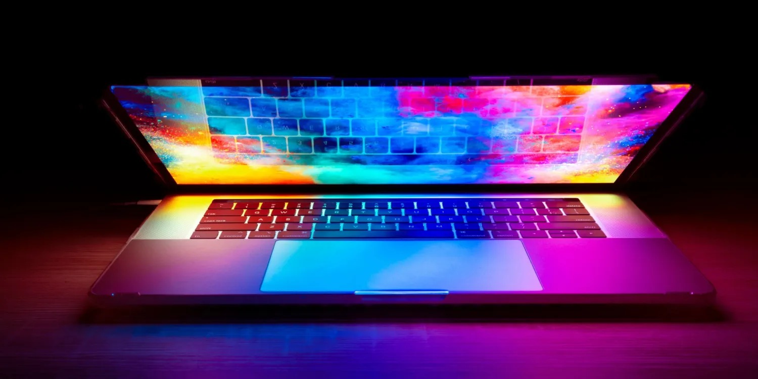 新款 MacBook Pro 要减重了：OLED 触控之外，苹果动了内部结构