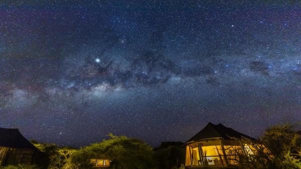 十月的夜空,名气最大的那场流星雨反而是个坑(图3) 十月的夜空,名气最大的那场流星雨反而是个坑(图3)