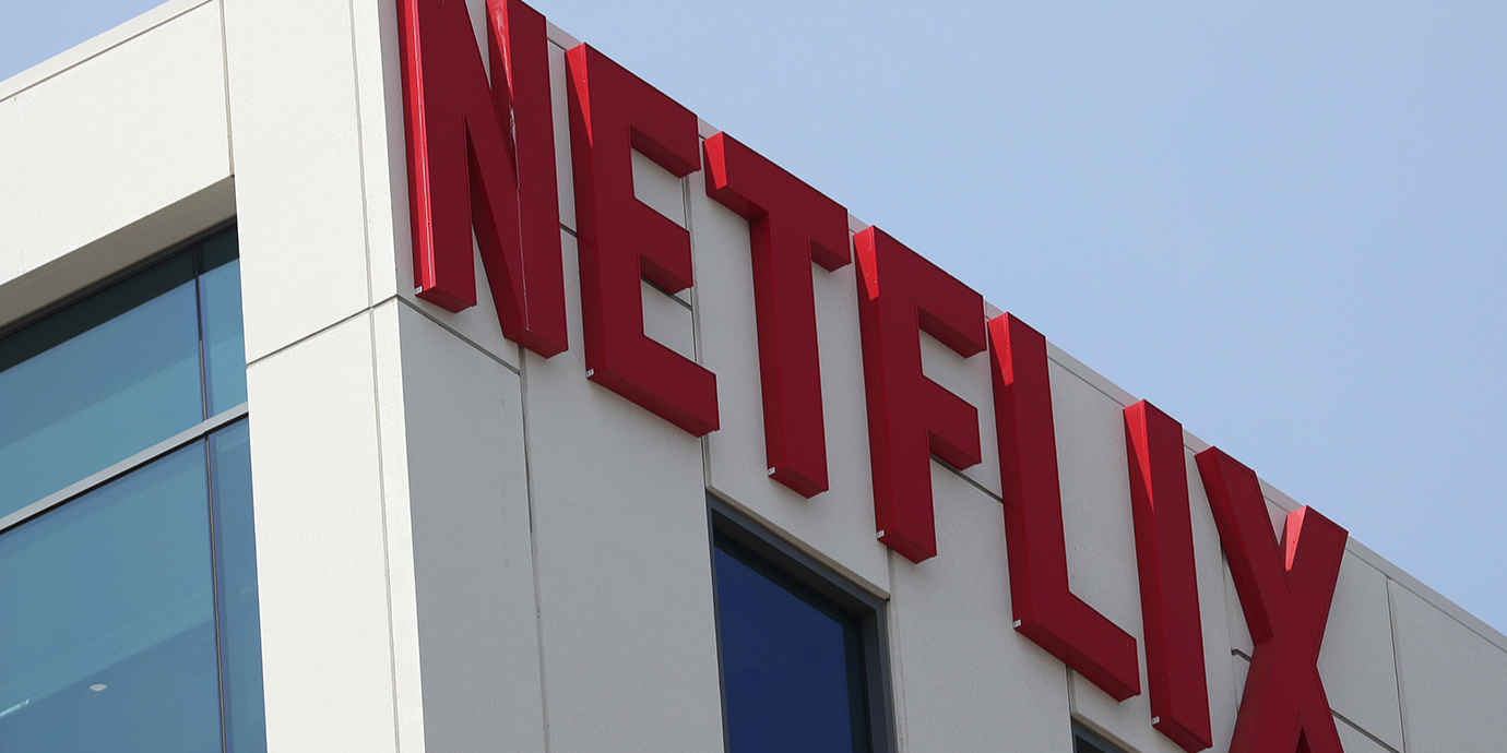 Netflix一下裁一千人,流媒体的好日子是不是到头了(图1) Netflix一下裁一千人,流媒体的好日子是不是到头了(图1)